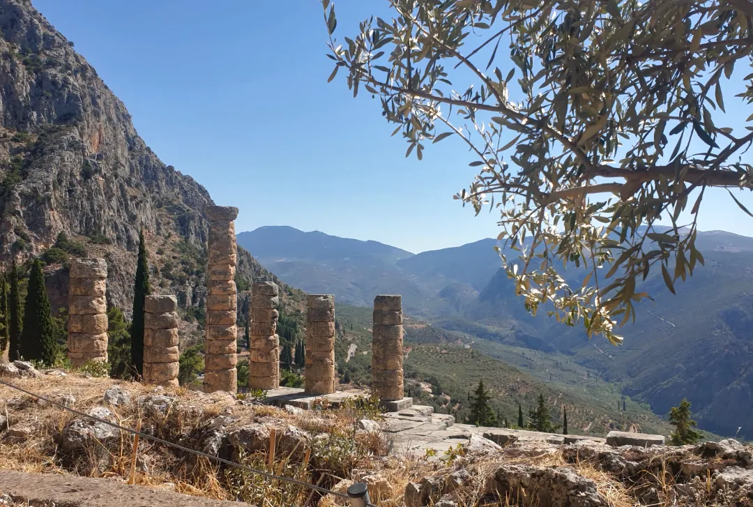 Tempel des Apollon - Delphi Tempel des Apollon - Delphi