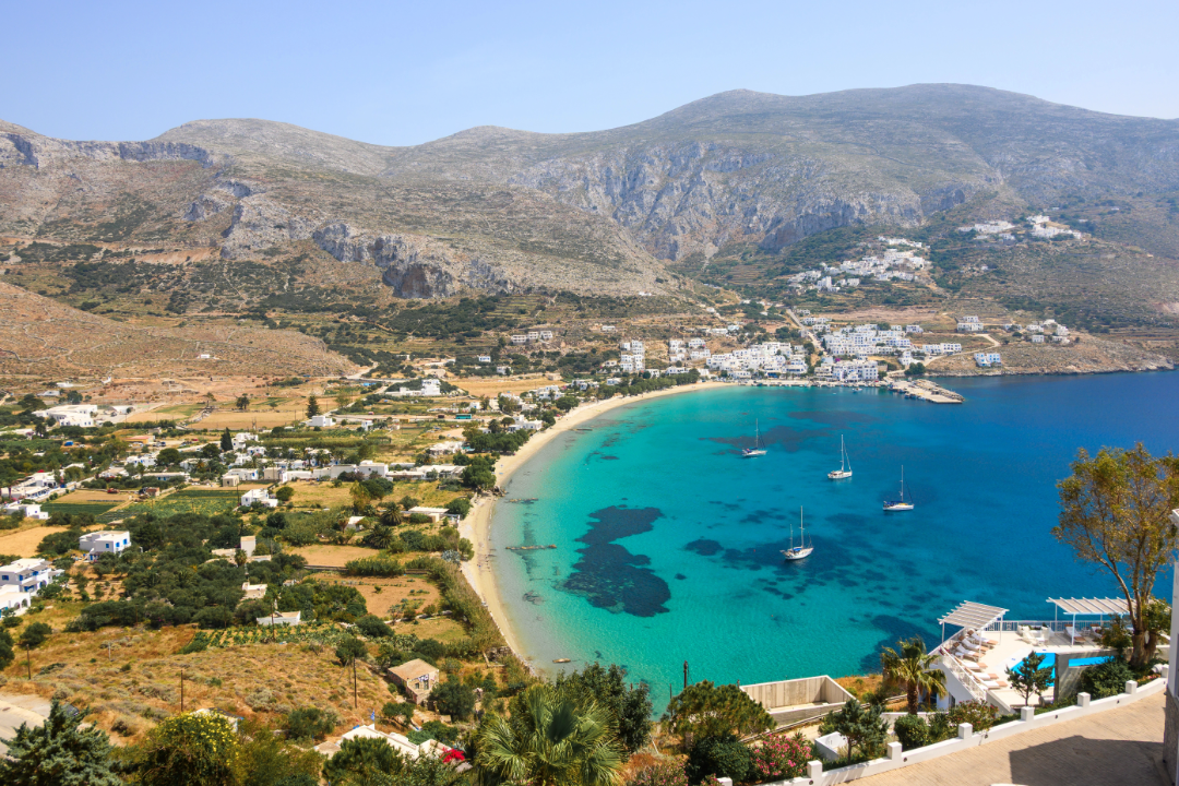 Amorgos Landschaft mit Ort Aegiali