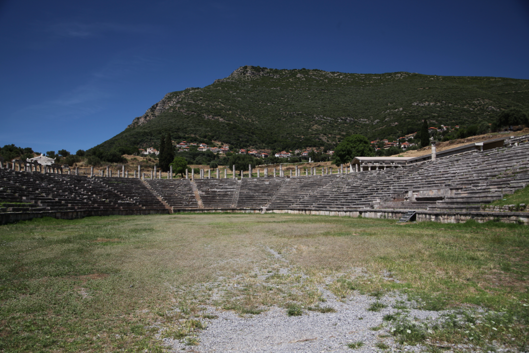 Blick vom Stadion auf den Ithome